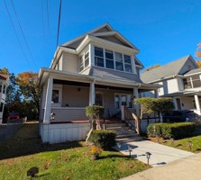 featured image of 178 Woodlawn St