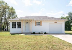 2916 W Chestnut St - Photo 1 of 1