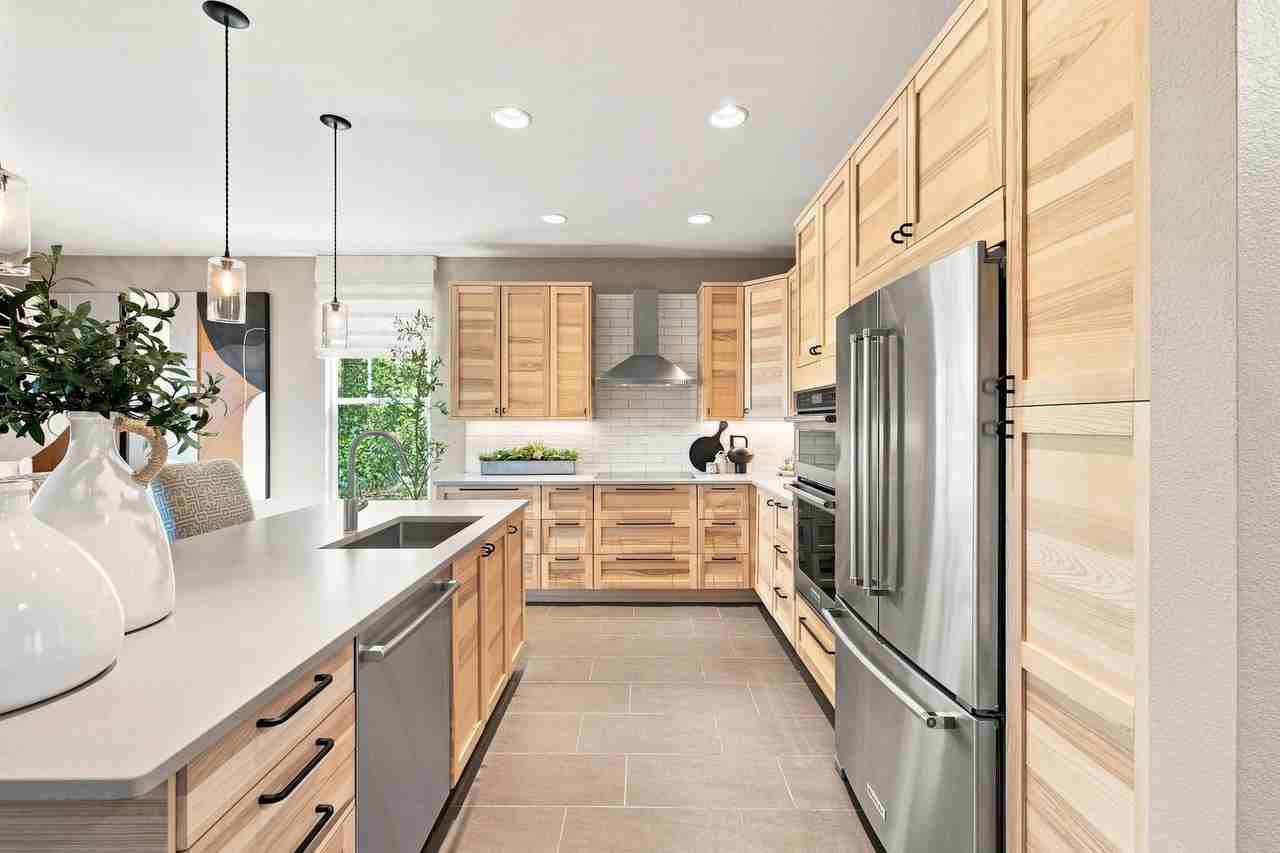 25329 E Lake Pl - Photo 6 of 36
