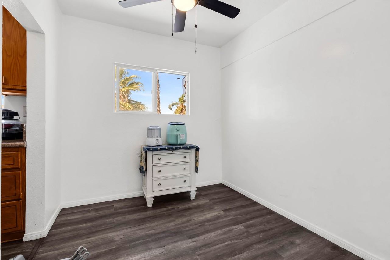 222 Willie James Jones Ave - Photo 6 of 17