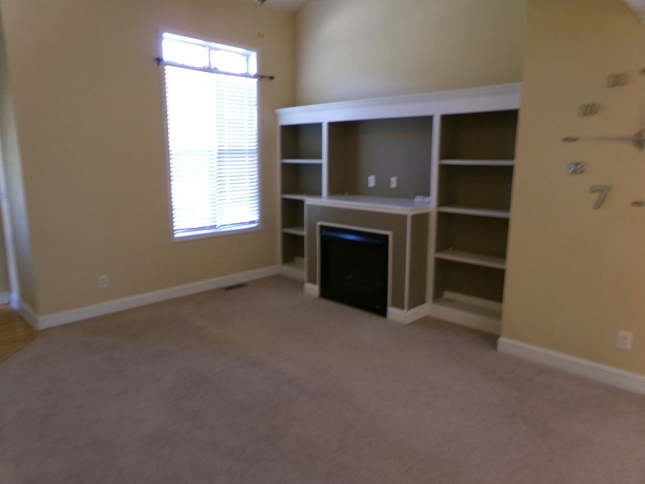 4767 Eagle Path - Photo 3 of 30