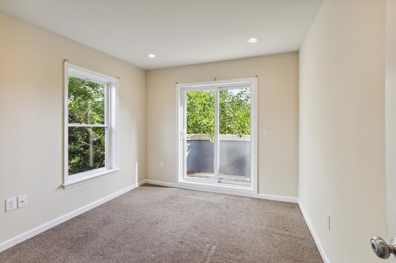 1804 W Montgomery Ave - Photo 5 of 13