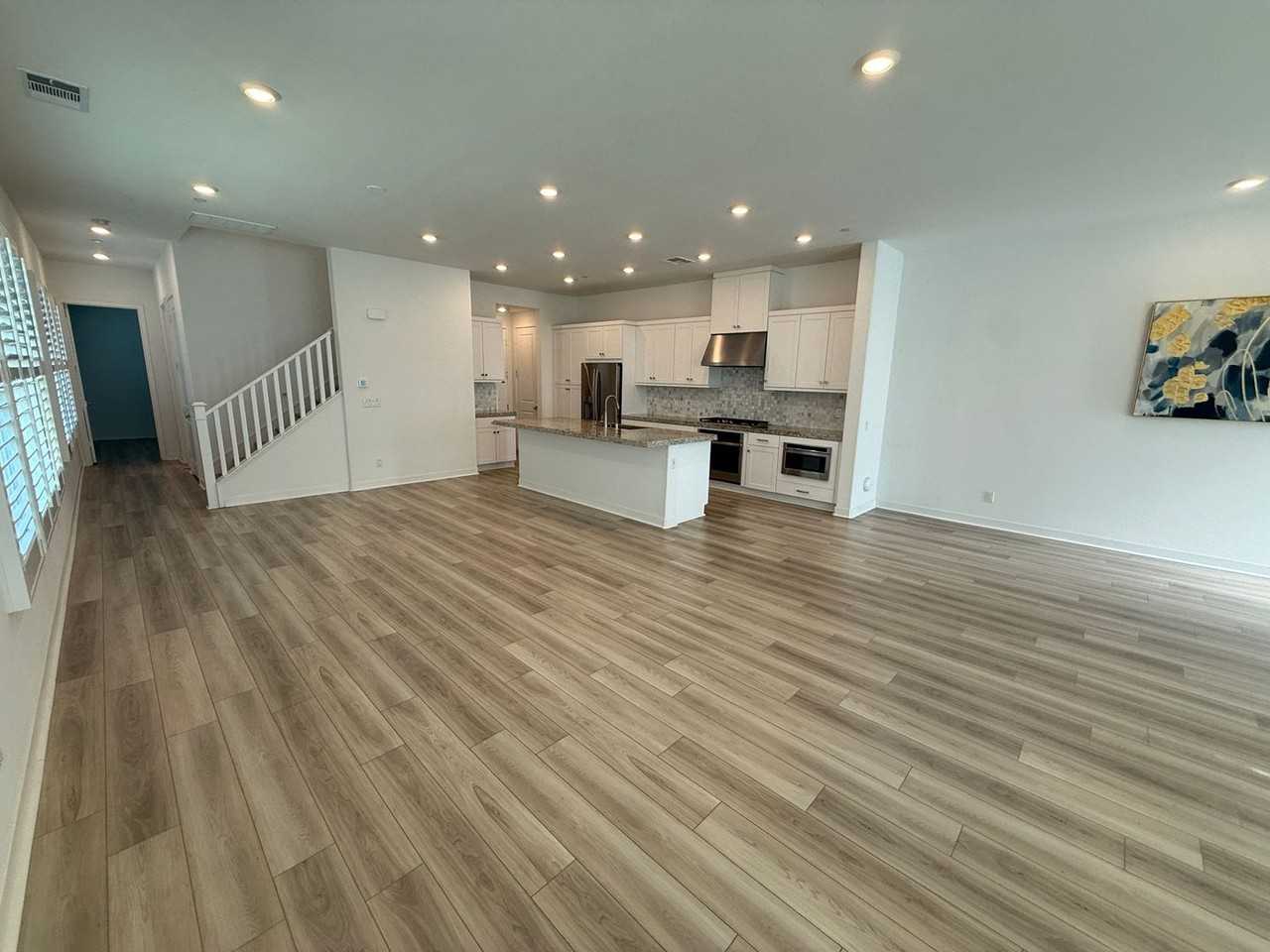 26978 Mosswood Way - Photo 5 of 36