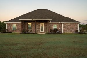 featured image of 120 Liberty Dr