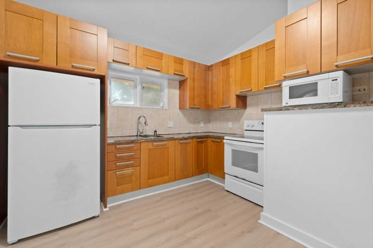 199 Nw 9th St - Photo 2 of 17
