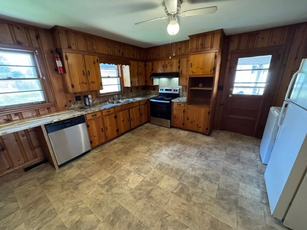 103 Mountville St - Photo 4 of 11