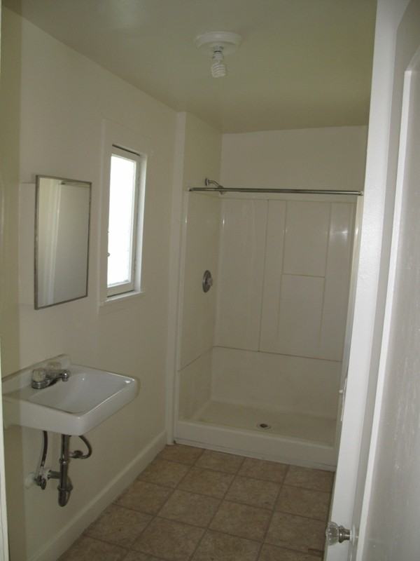 4651 1/2 Florida St - Photo 2 of 5