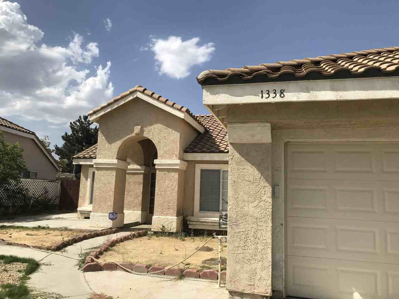 1338 Avenida Floribunda - Photo 2 of 20