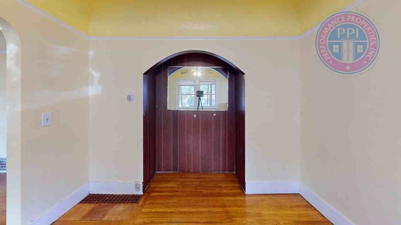 14 Ne 53rd Ave - Photo 4 of 20