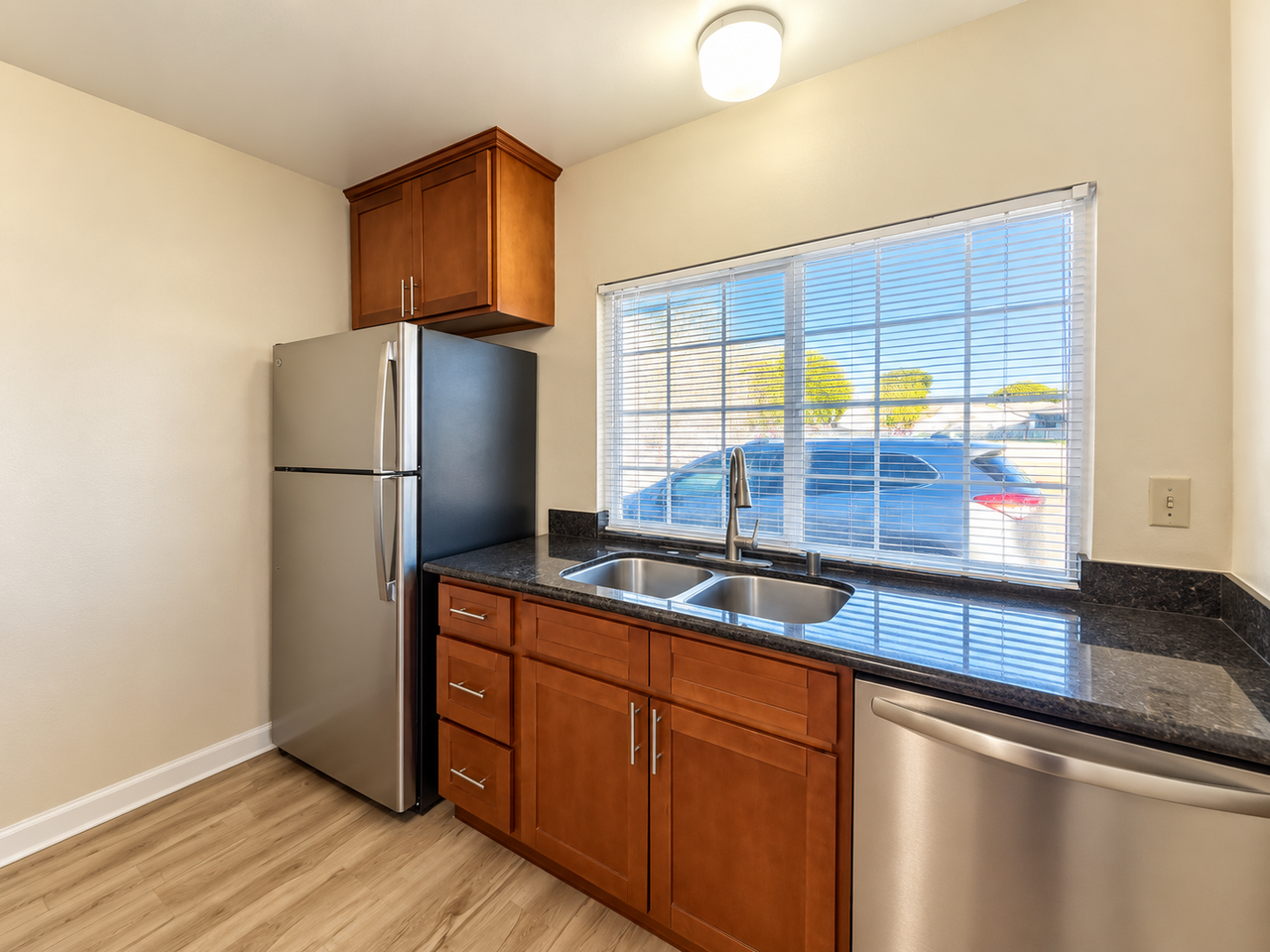 4219 Lunar Way - Photo 4 of 12