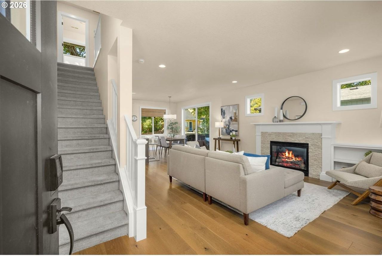 8275 Se 29th Pl - Photo 4 of 38