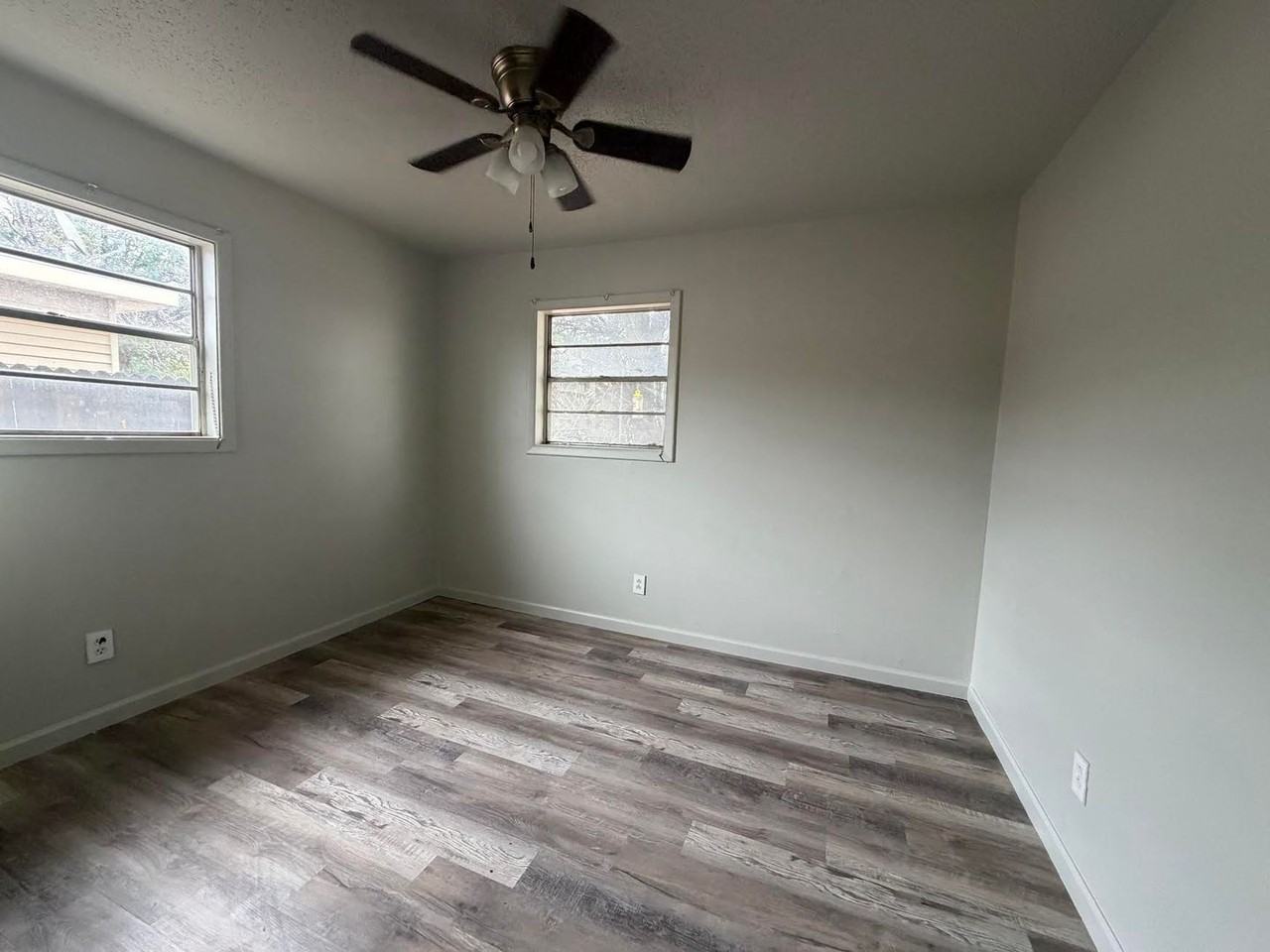 509 Panorama Blvd - Photo 6 of 13