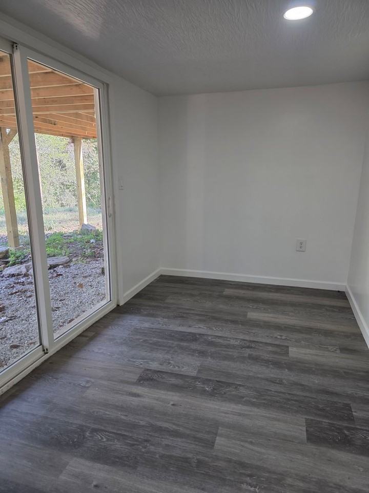 283 Saint Cloud Dr - Photo 6 of 10