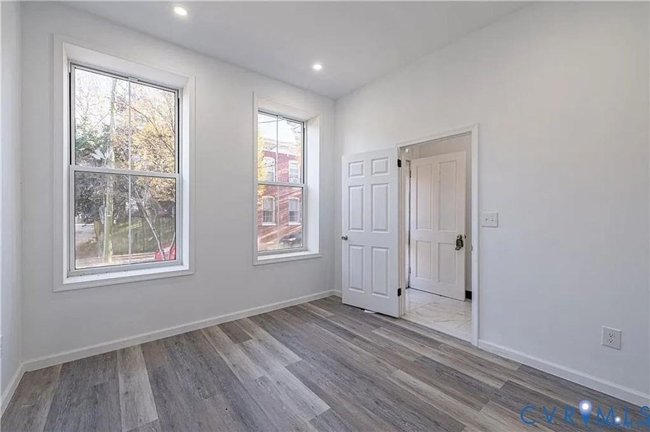 504 1/2 St James St #1 - Photo 4 of 5