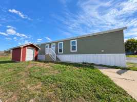 featured image of 709 N Collins Fwy #3