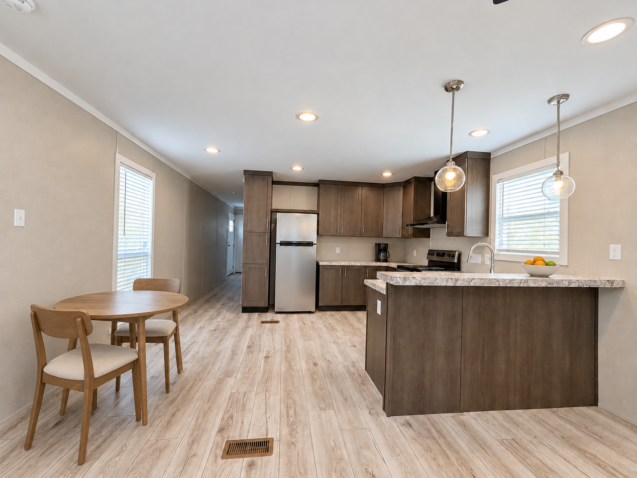 709 N Collins Fwy #39 - Photo 5 of 21