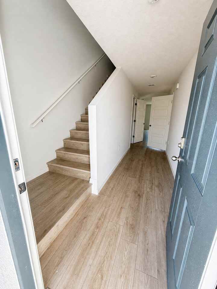 8172 Cobblestone Drive - Photo 7 of 26