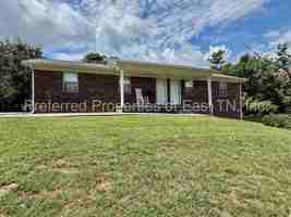 featured image of 2884 Blue Ridge Dr