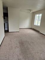 featured image of 309 W 9th St