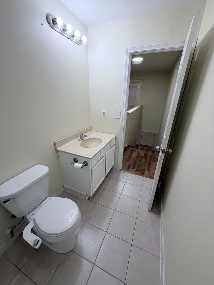 30 Cambridge St #30 - Photo 3 of 17