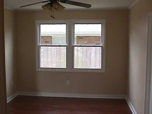 115 Maine St - Photo 2 of 16
