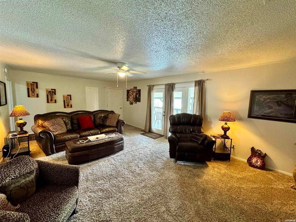 115 Ledgerock Rd - Photo 3 of 21
