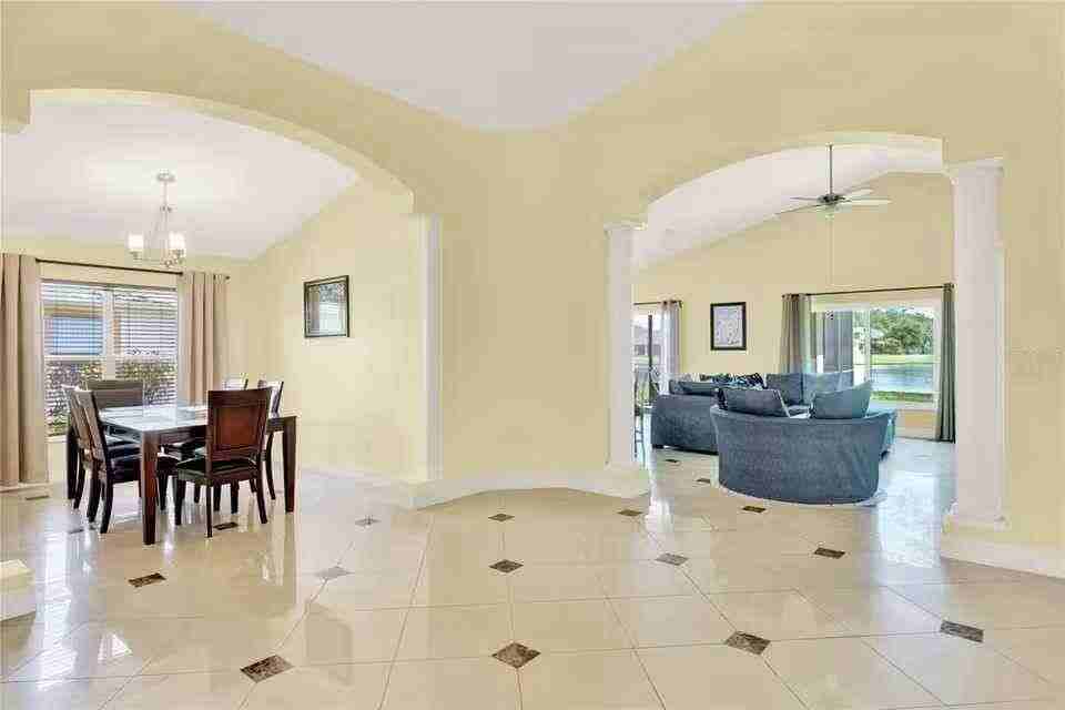 2817 Maguire Dr - Photo 5 of 29