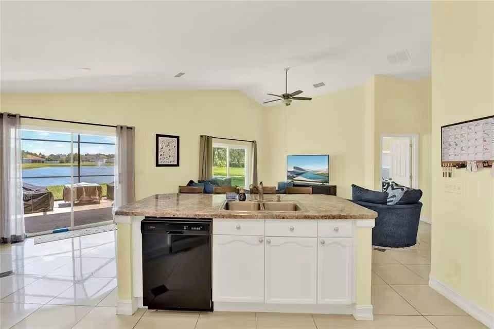 2817 Maguire Dr - Photo 6 of 29