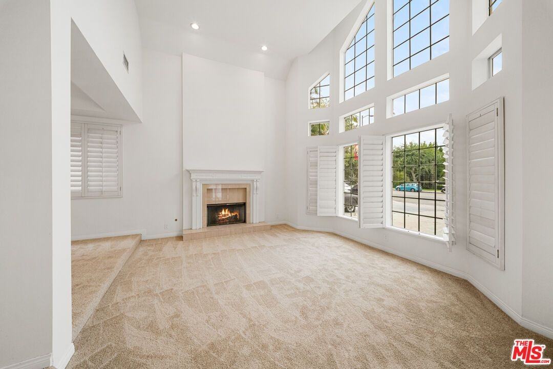4144 Colfax Ave - Photo 5 of 50