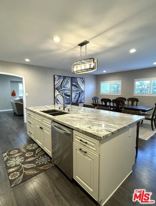 2814 W 108th St - Photo 3 of 14