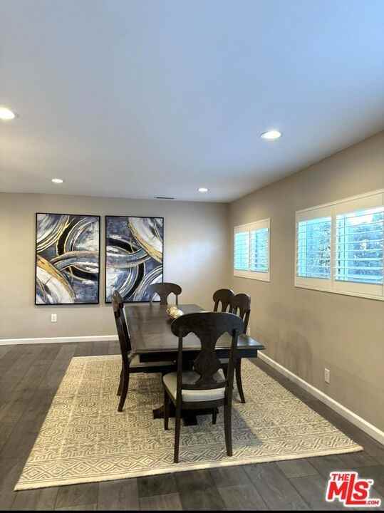 2814 W 108th St - Photo 6 of 14