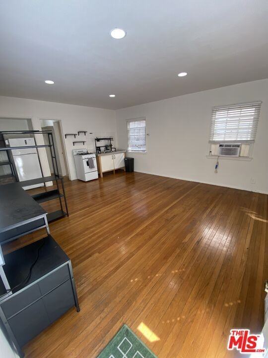 1238 S Beverly Glen Blvd ##2 - Photo 3 of 16