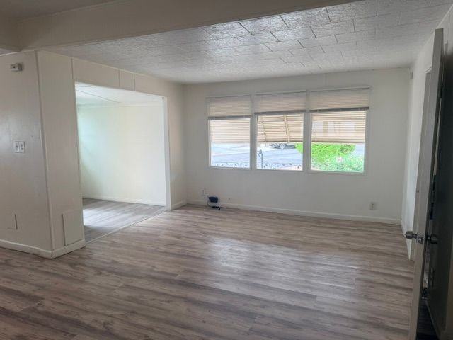 32290 Cody Ave - Photo 6 of 12