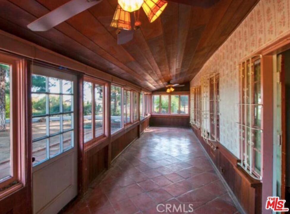 33368 Macy St - Photo 6 of 35
