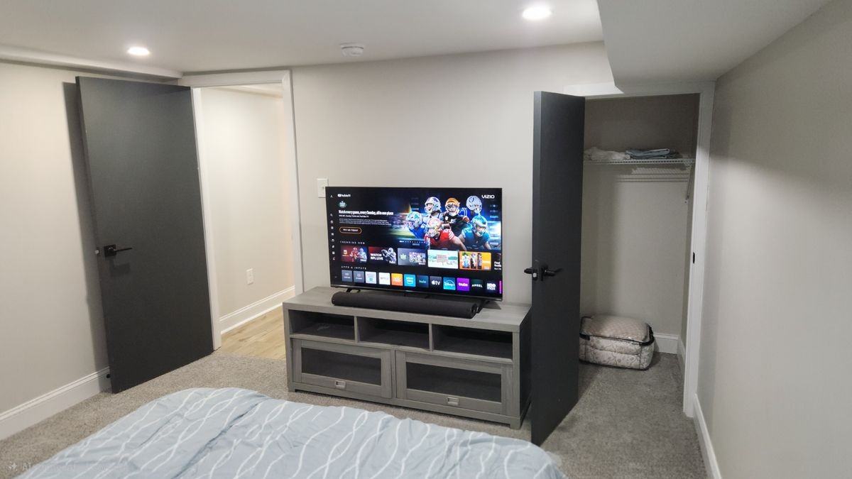 63 S Culver St - Photo 2 of 10