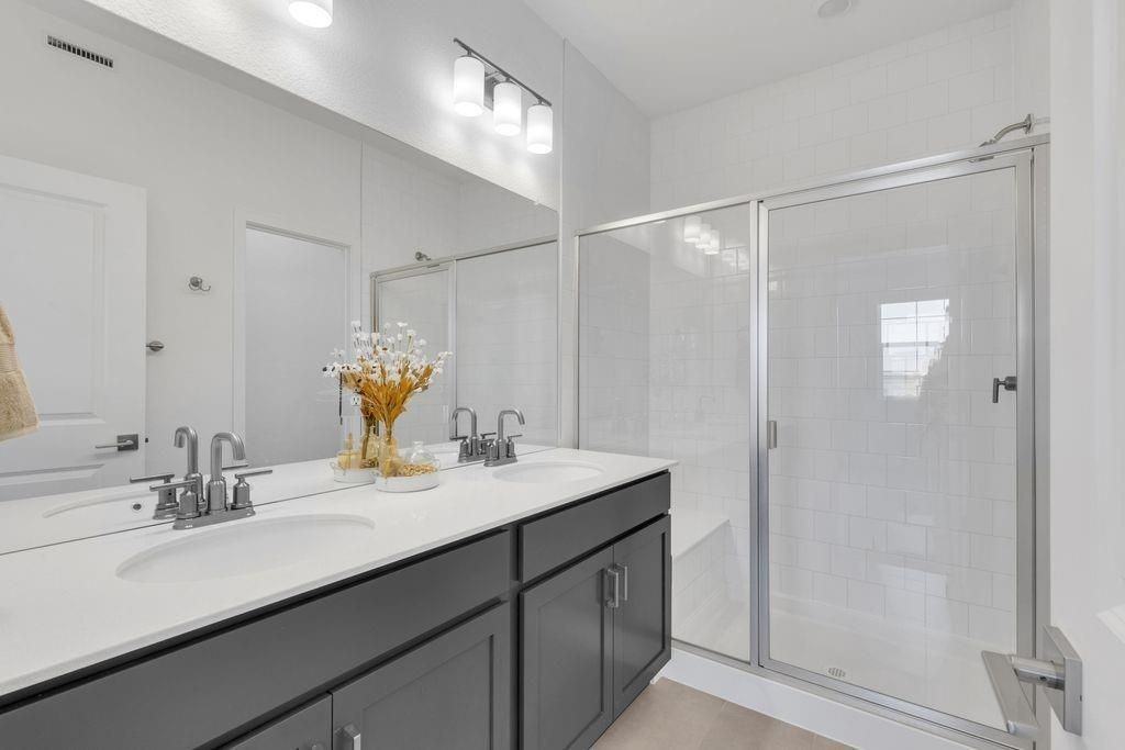 8417 Mount Kataka St - Photo 6 of 11