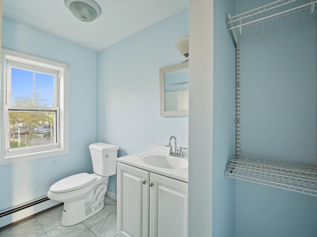115 William St - Photo 5 of 15