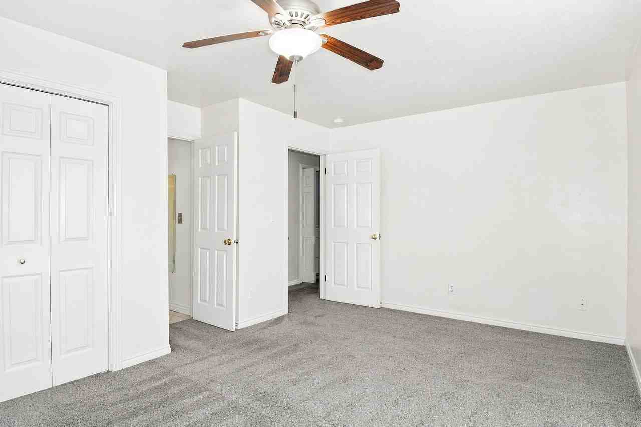 1727 Nw #1727 - Photo 6 of 21
