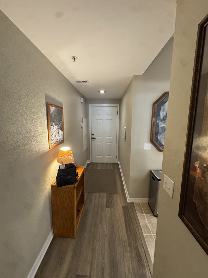 5025 Southwestcourt #H103 - Photo 6 of 19