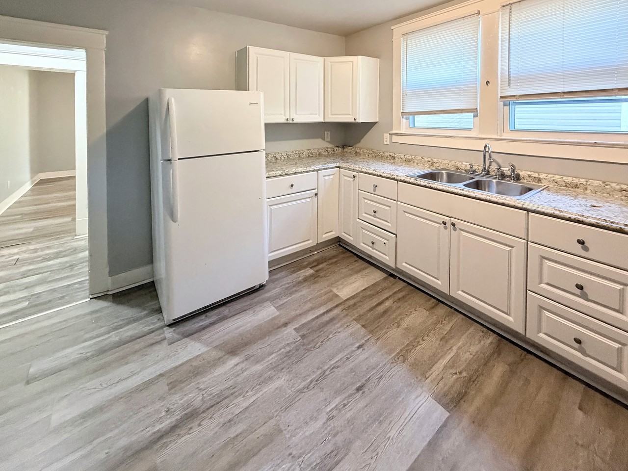 2619 Ruffin Way - Photo 3 of 6