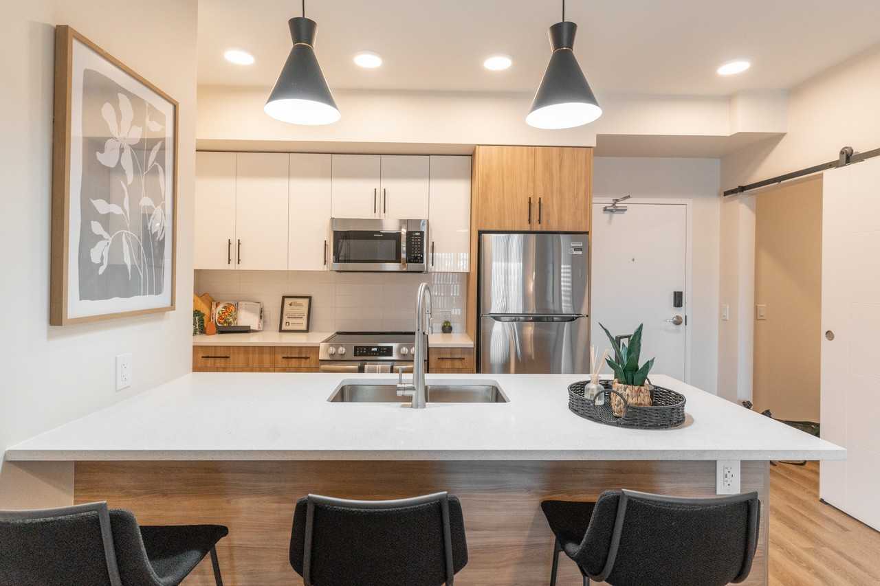 Vista Apartments at Edgemont - Photo 7 of 26