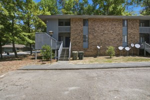featured image of 624 Wilson St