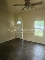 featured image of 428 S Fredonia St