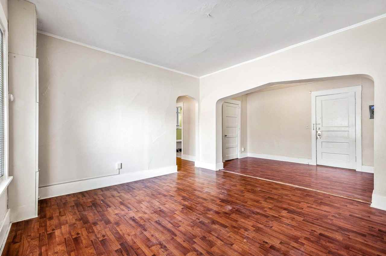 Uptowner Apartments - Photo 5 of 23