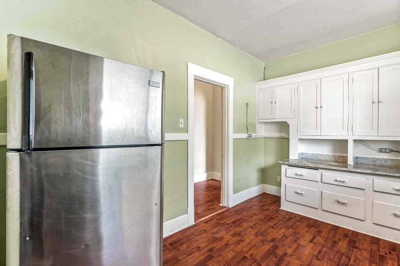 Uptowner Apartments - Photo 7 of 23