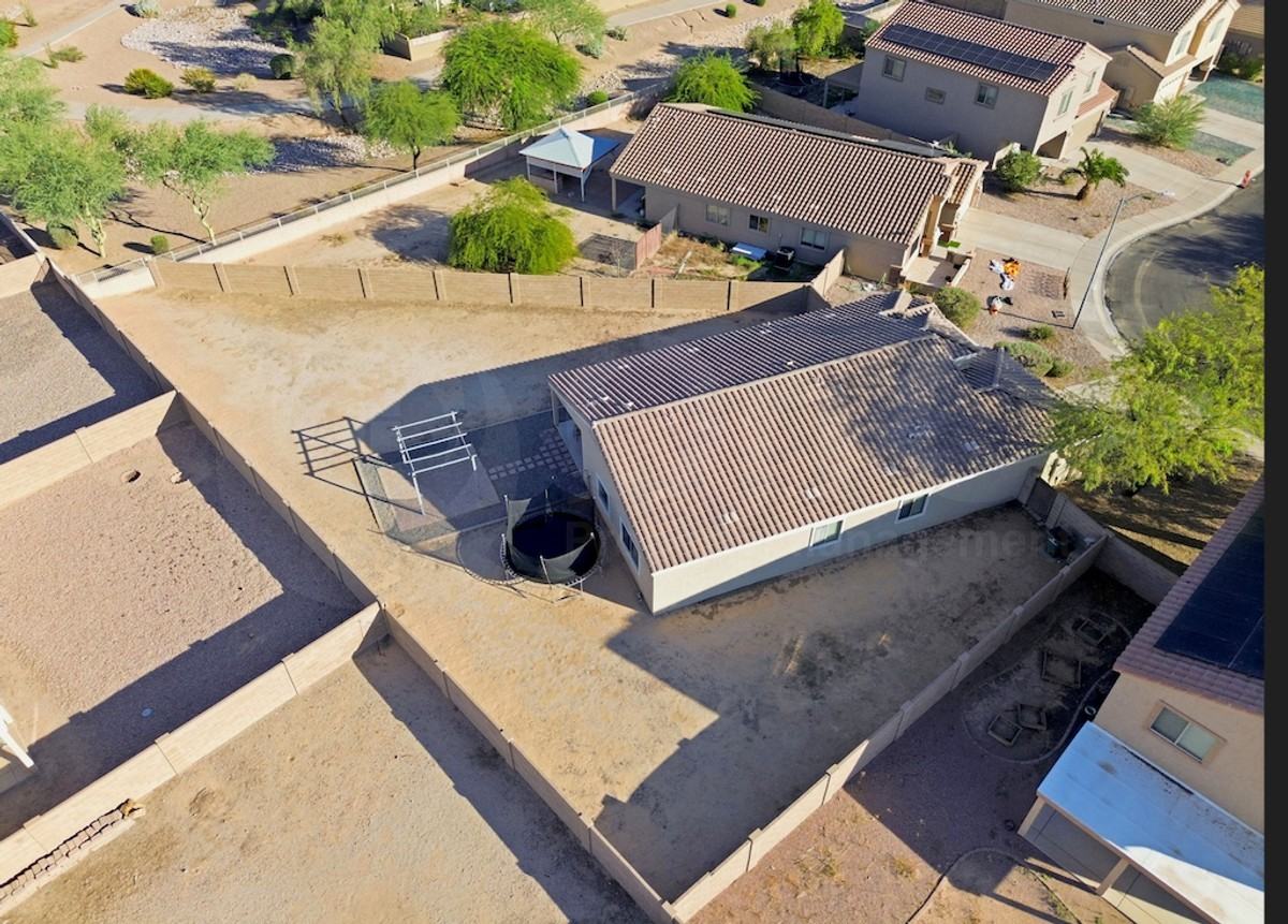 540 E Settlers Trl - Photo 2 of 32