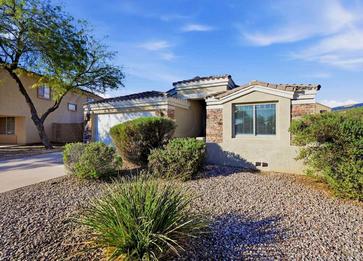 540 E Settlers Trl - Photo 6 of 32