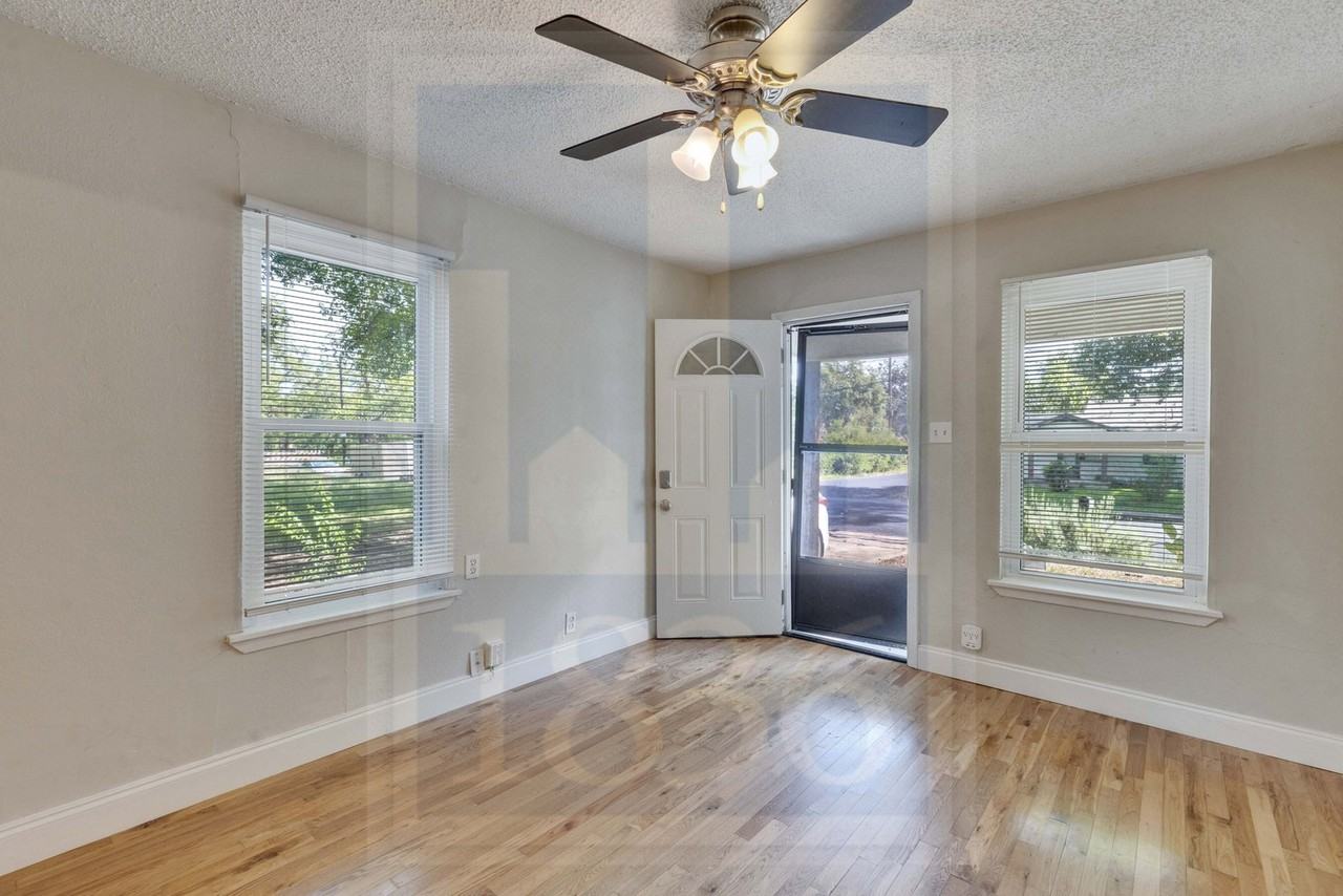 4810 Prock Ln - Photo 2 of 50