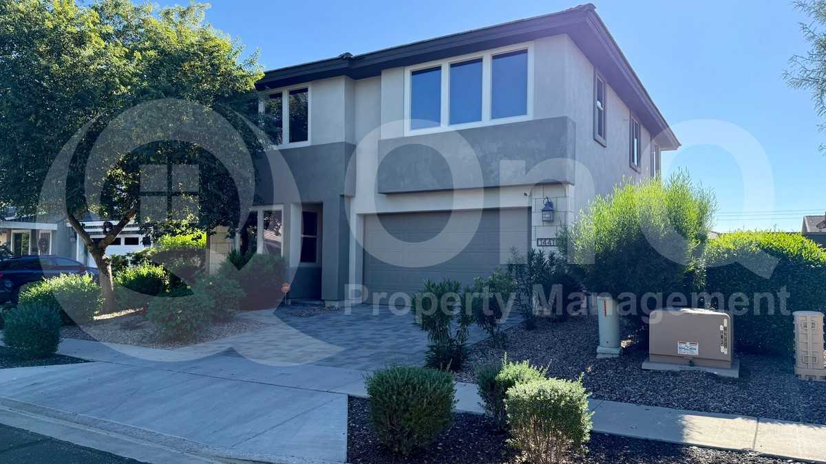 14419 W Charter Oak Rd - Photo 2 of 26