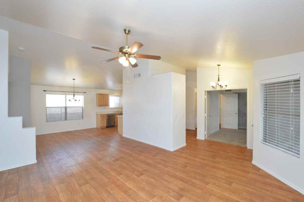 2130 E Pinto Dr - Photo 7 of 23
